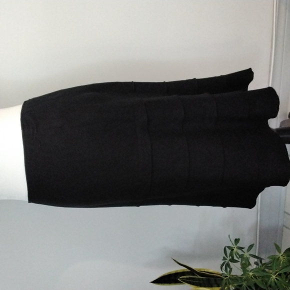Tribal Dresses & Skirts - Tribal Ladies black tiered linen skirt, size 16